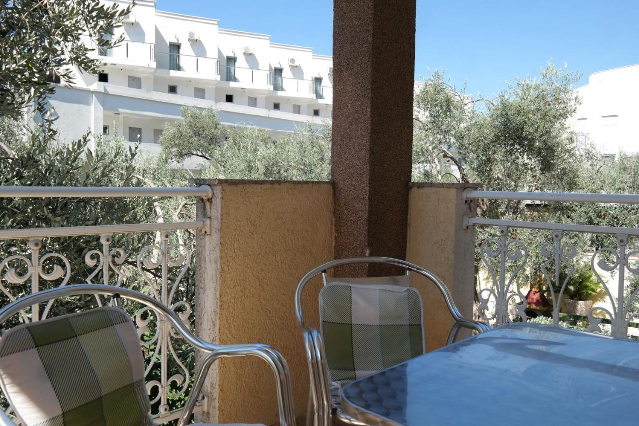 Kuca Radovic Hotel Petrovac Buitenkant foto