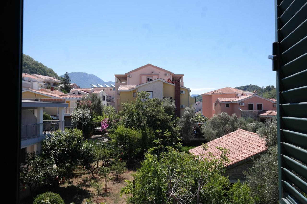 Kuca Radovic Hotel Petrovac Buitenkant foto