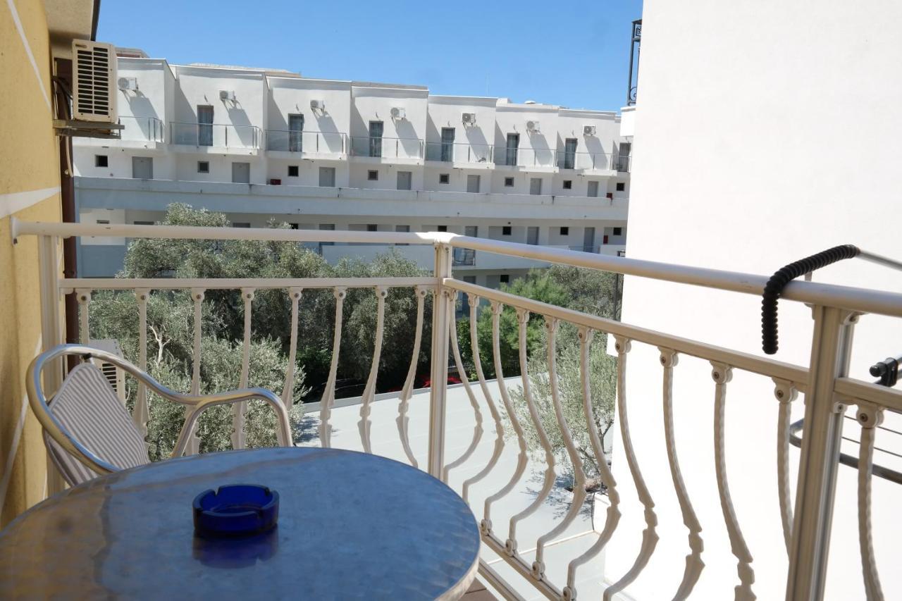 Kuca Radovic Hotel Petrovac Buitenkant foto
